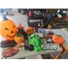 Image 1 : Halloween Decor