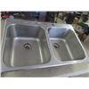 Image 3 : Double Kitchen Sink , Canner, Plates