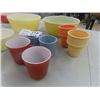 Image 2 : Mixing Bowls + Cups - Some Pyrex