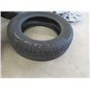 Image 4 : 3 Tires; 2) 205 75R15, 1) 175 65 R 14 & 4 Kia Hubcaps