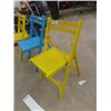 Image 2 : 3 Wooden Folding Chairs