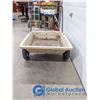 Image 3 : ** Plastic Garden Cart