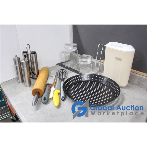 Assorted Kitchen Ware