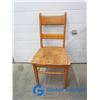 Image 1 : **Vintage Wooden Chair
