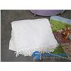 Image 2 : **Vintage Laundry Hamper, Bath Rug and Blanket