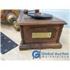 Image 11 : Vintage Radio, Music Boxes, etc