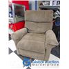 Image 1 : **Power Lift/Recline Chair w/Massage & Heat - Working