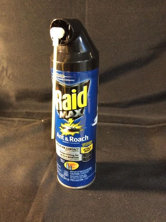 Raid max ant and roach killer