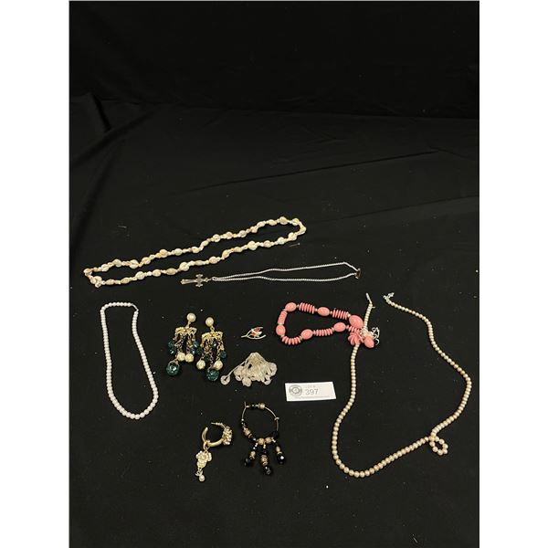 Vintage Costume Jewelry Lot