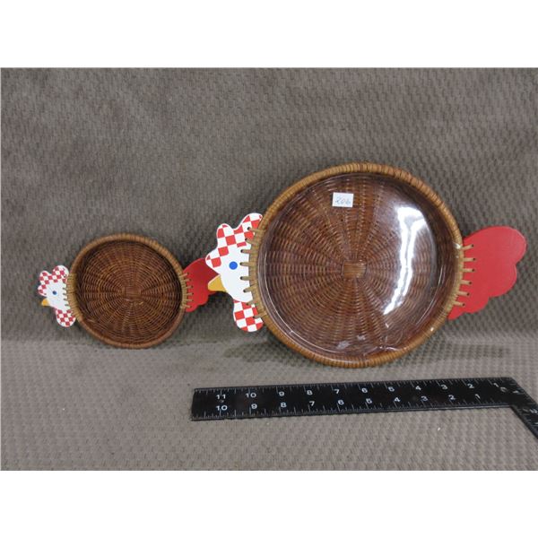 2 Snack Trays - Chicken Motif