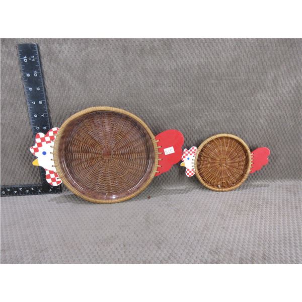 2 Snack Trays - Chicken Motif