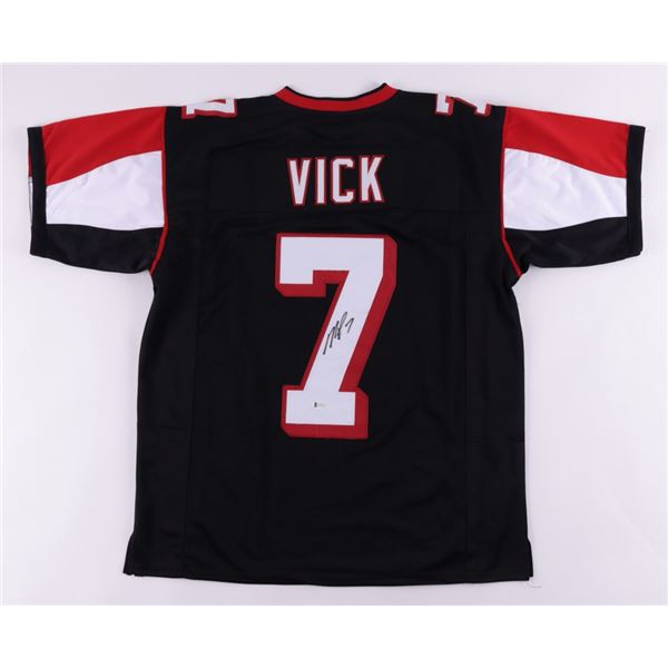 MICHAEL VICK SIGNED FALCONS PRO STYLE JERSEY (BECKETT COA)