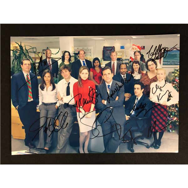 THE OFFICE MULTI-SIGNED 8X10 PHOTO (RA COA)