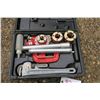 Image 2 : Pipe Threading Kit, 1/2", 3/4" & 1" NPT