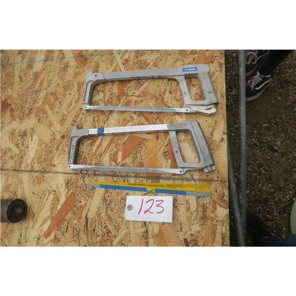 2x Hacksaw W/ Blades