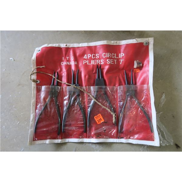 4 Piece Plier Set