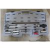 Image 1 : Maximum Torque Wrench/ Socket Set