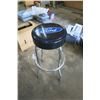 Image 2 : Ford Shop Stool