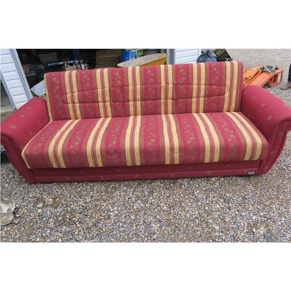 Red Futon
