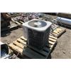 Image 2 : Lennox Residential A/C Unit