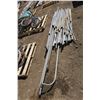 Image 3 : Lot of Aluminum Poles