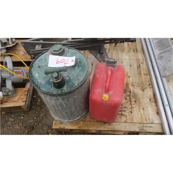 10L Jerry Can & Antique Jerry Can