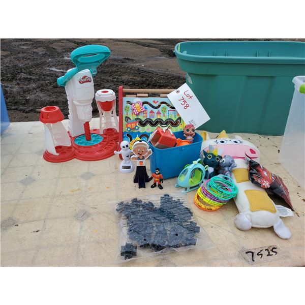 Lot of Toys (Assorted)
