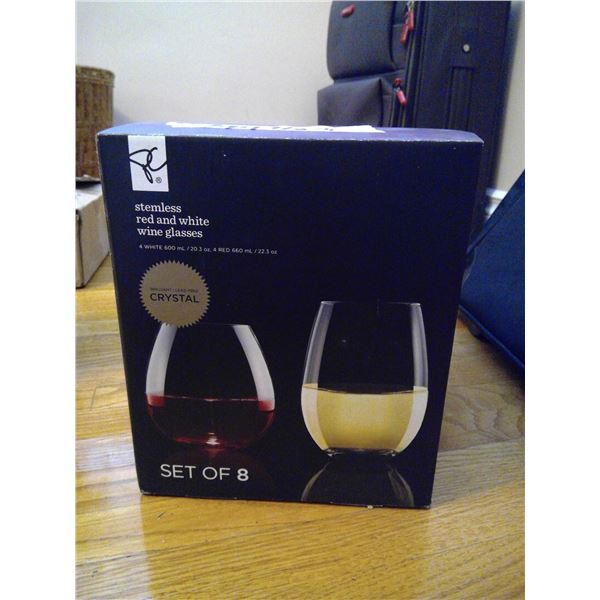 Set of 8 Red and White Wine Glasses - Crystal