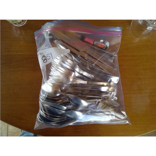 Lot of Cutlery