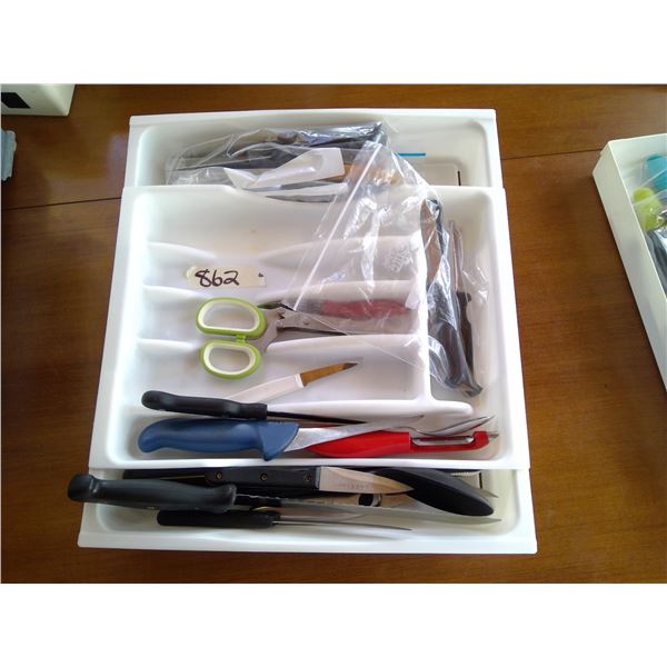 Lot of Assorted Cutlery