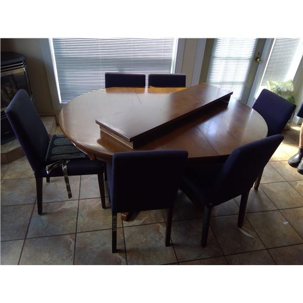 Dinner Table and Chairs (6) w/ Table Leaves