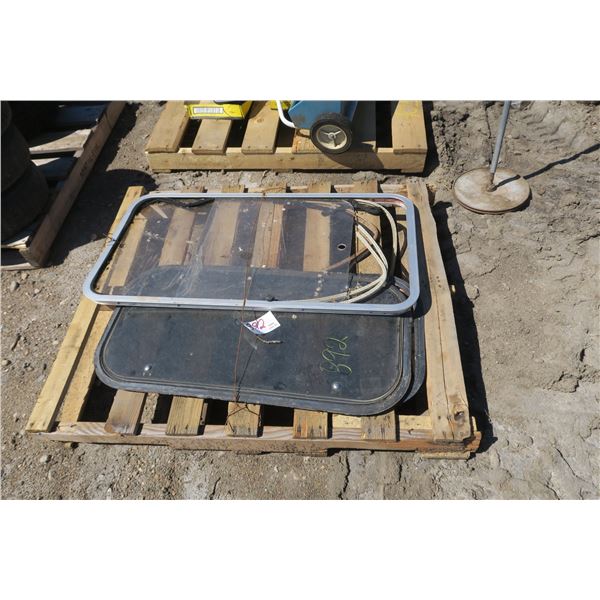 2 Windows: Tinted ~35x16", Clear ~41x22"