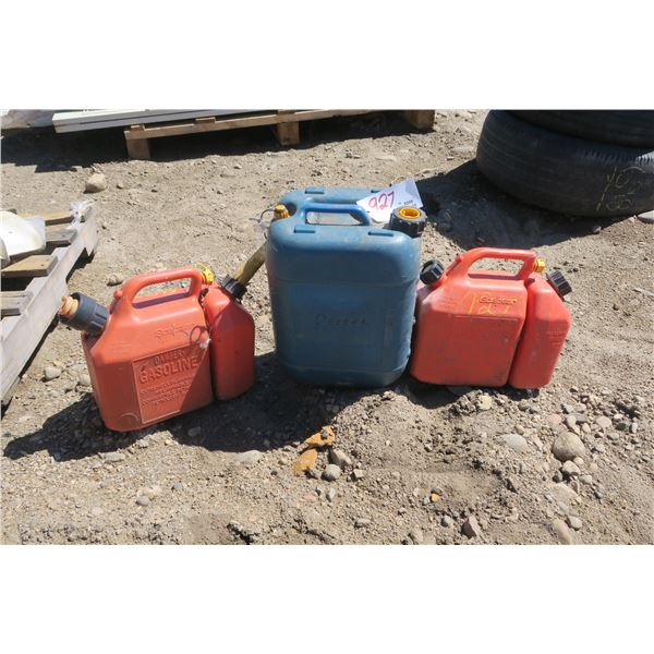 3 Jerry Cans - 6 & 2x 2 GAL