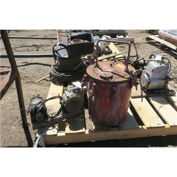 Pressurized Paint Tank & Motor