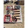 Image 1 : Pallet of Assorted Bolts, Hinges, Hitches, Car Parts, etc.