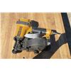 Image 2 : Stanley/Bostitch Ridge Runner RN45B Coil-Fed Roofing Nailer