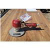 Image 1 : Dual Action Air Sander