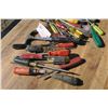 Image 2 : Lot of Screwdrivers & Hand Tools