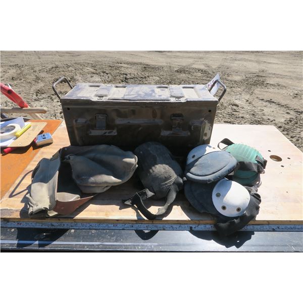 Ammo Box w/ Knee Pads & Tool Belt