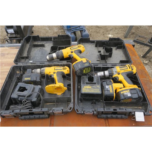 14v Dewalt Drills (3) w/ Batteries, Chargers & 2 Cases