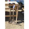 Image 1 : 2 Shovels & 1 Pickaxe