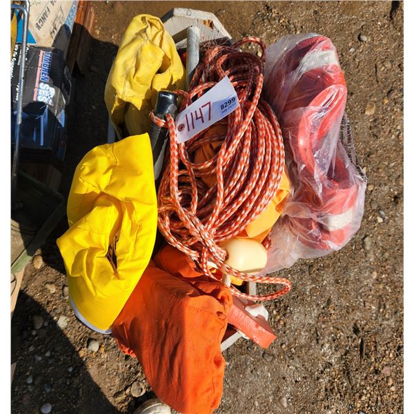 Life Jacket Lot + Tubing Rope