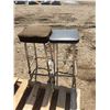 Image 2 : (2) Stools 29"