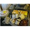 Image 2 : LARGE LOT OF MISC. KITCHEN ITEMS - TEAPOTS, BAKING SHEETS, WATER CONTAINER, ETC.