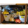 Image 1 : LARGE LOT OF MISC. - FOAM SCRUBBERS, METAL SCRUBBERS, CLEANERS, ETC.