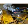 Image 2 : LARGE LOT OF MISC. - FOAM SCRUBBERS, METAL SCRUBBERS, CLEANERS, ETC.