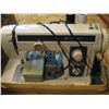 Image 1 : CORONADO PORTABLE SEWING MACHINE