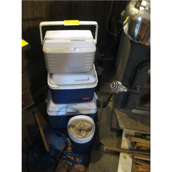 3 - SMALL COOLERS & A JUICE JUG
