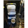 Image 1 : 3 - SMALL COOLERS & A JUICE JUG