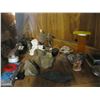 Image 4 : LOT OF MISC. FIGURINES BY 'THE BOYDS BEARS & FRIENDS', BLUE MOUNTAIN POTTERY ROCKS, ETC.